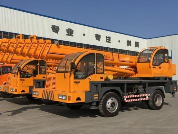 镇江市吊车出租_吊车出租前应开展什么检查呢？